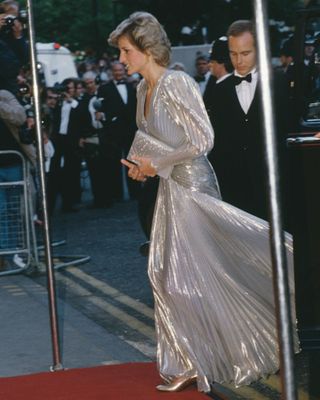 Princess Diana's james bond premiere look