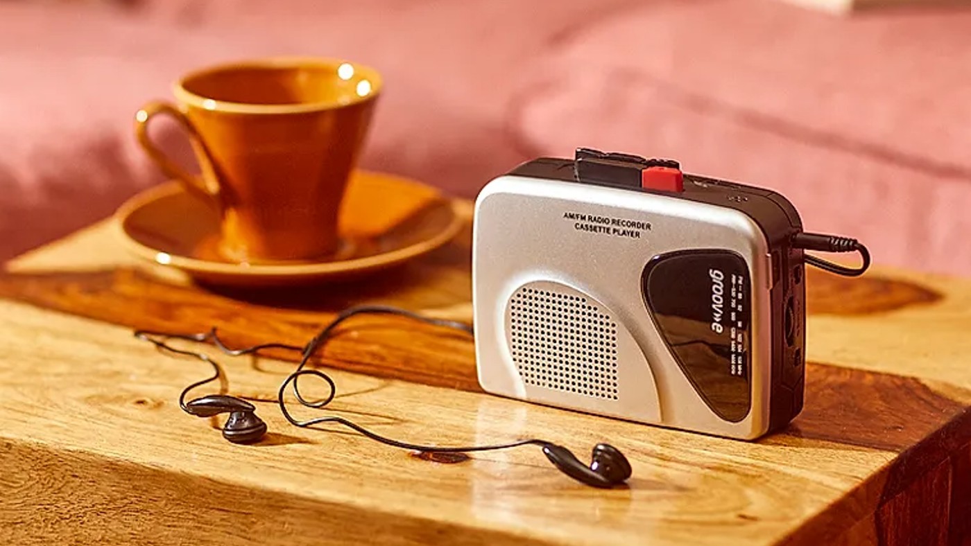 Groov-e Retro Cassette Player