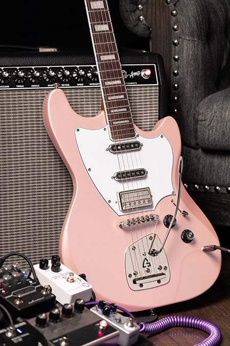 Guild Surfliner Deluxe