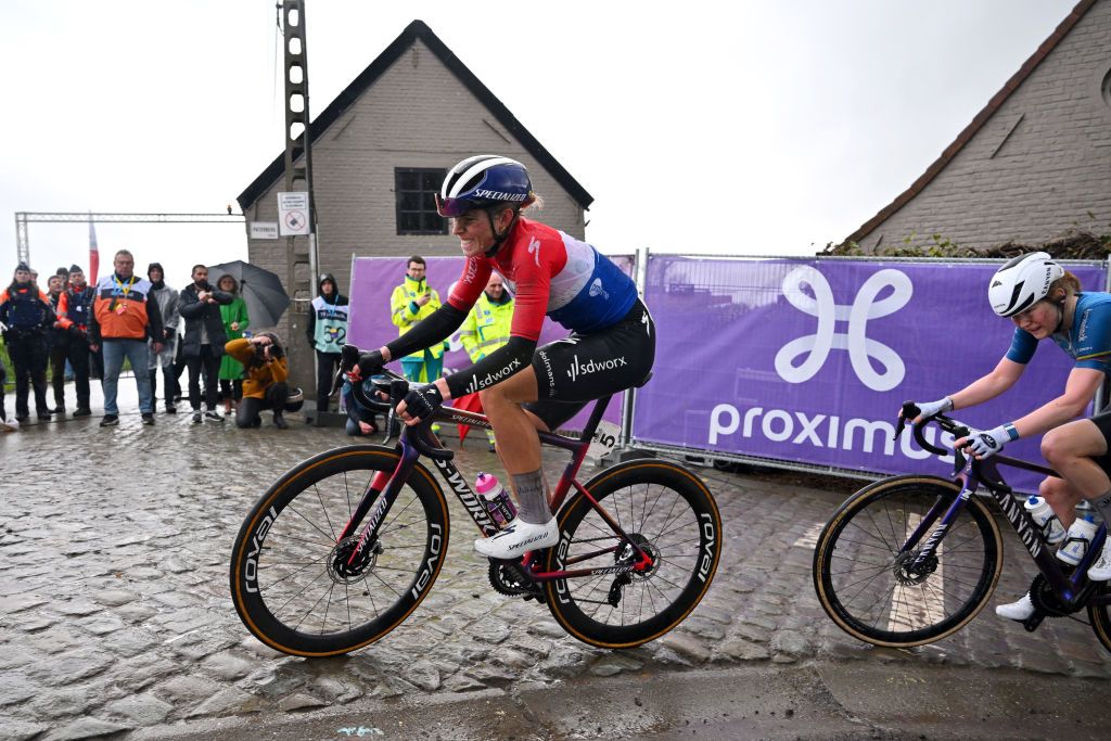 OUDENAARDE BELGIUM MARCH 31 Demi Vollering of The Netherlands and Team SD Worx Protime competes at Paterberg cobblestones sector during the 21st Ronde van Vlaanderen Tour des Flandres 2024 Womens Elite a 163km one day race from Oudenaarde to Oudenaarde UCIWWT on March 31 2024 in Oudenaarde Belgium Photo by Luc ClaessenGetty Images
