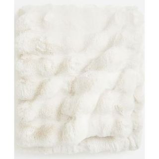 White fluffy blanket.