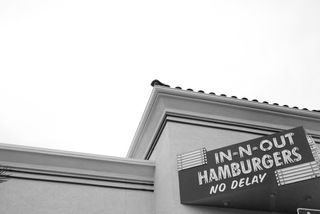 In-n-Out burgers shop