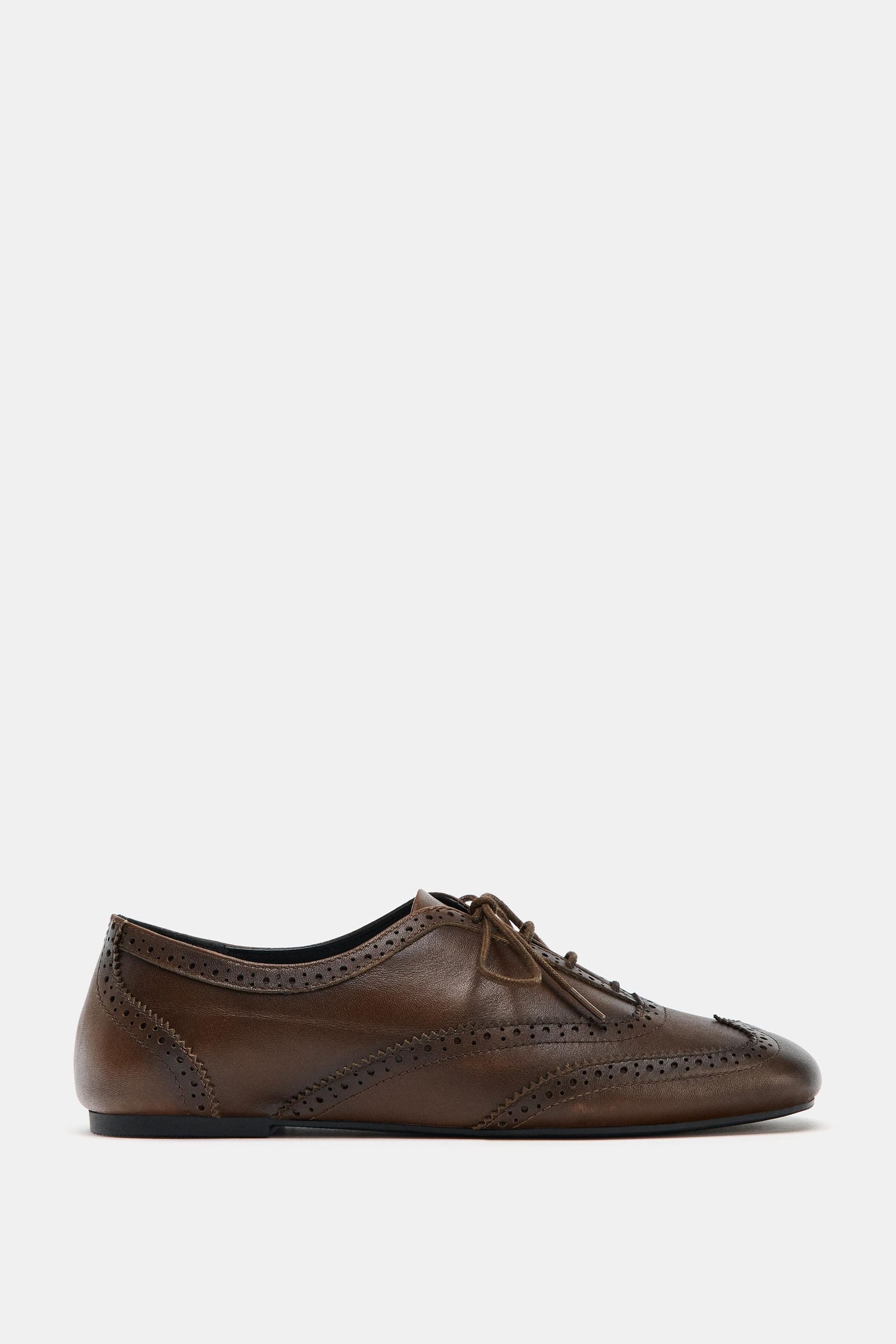 Low Heel Leather Wingtips