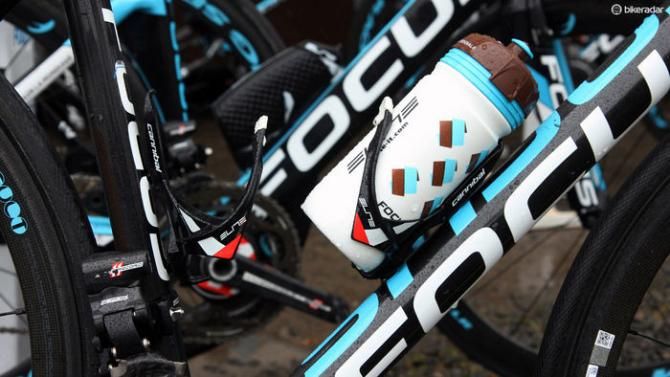 Elite Cannibal bottle cages apparently hold tightly, given that we saw more than a few bikes equipped with them during the cobbled Belgian classics earlier this spring