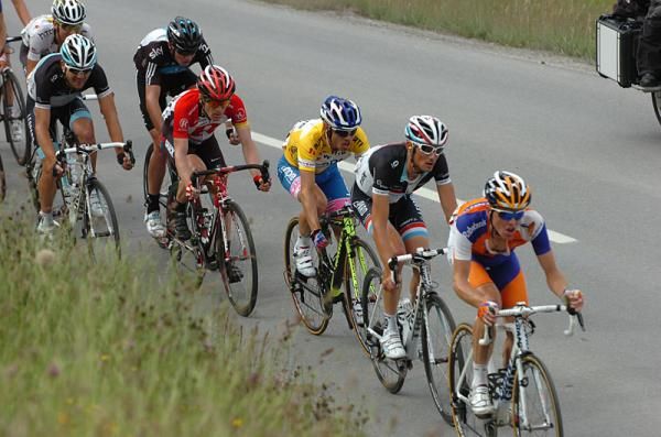Steven Kruijswijk, Frank Schleck, Maxime Monfort, Damiano Cunego, Levi Leipheimer