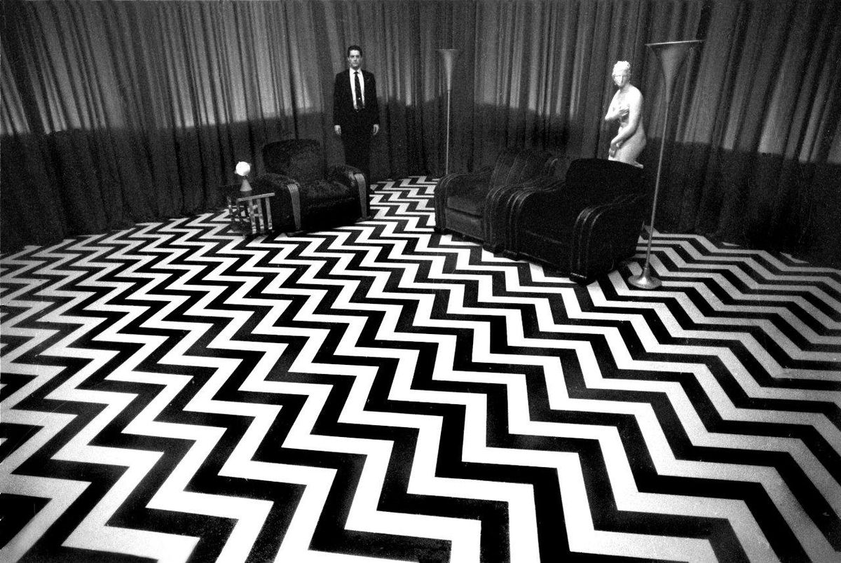 Celebrate Twin Peaks' 30th anniversary with these brilliant B&W set photos  | Digital Camera World