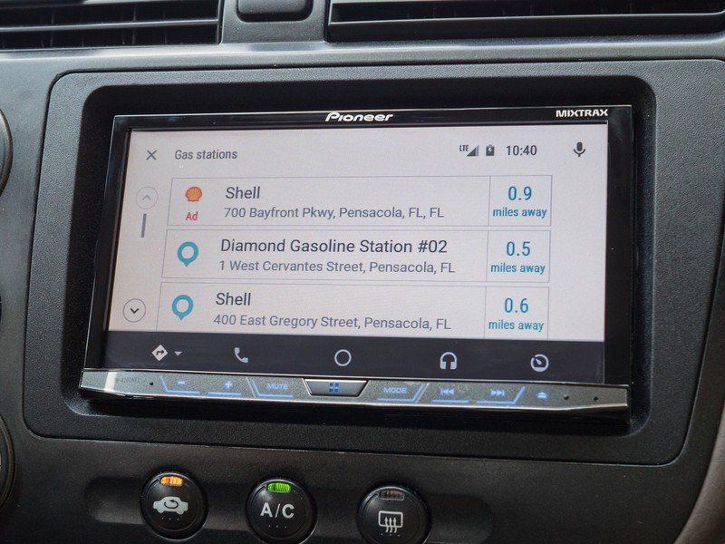 Waze on Android Auto