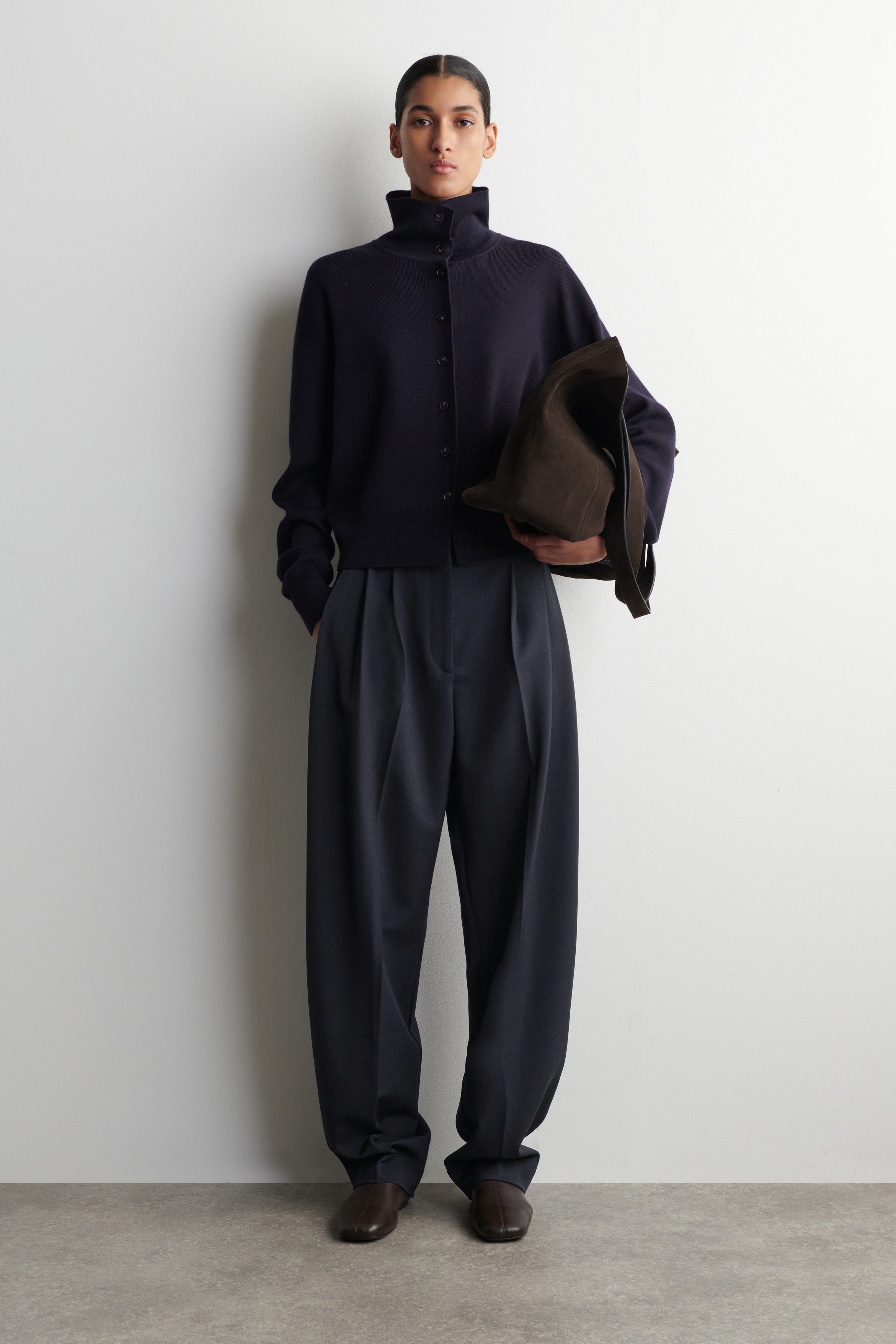Pleated Wool-Blend Tulip Trousers