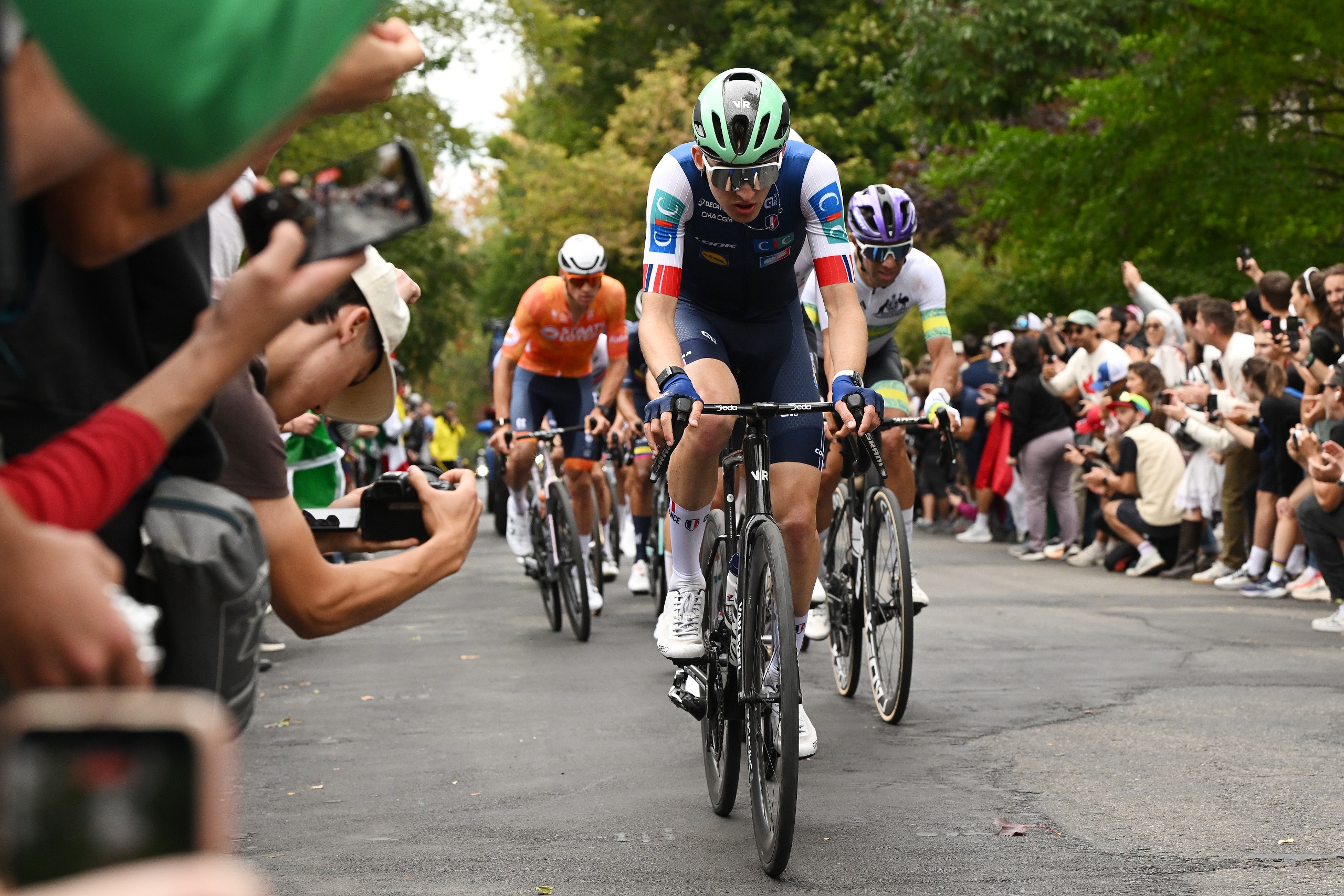 MONTREAL, QUEBEC - SEPTEMBER 27: Paul Seixas and Team France competes in the chase group during the 99th UCI Road World Championships Montreal 2026 - Men Elite Road Race a 273.4km one day race from Brossard to Montreal on September 27, 2026 in Montreal, Quebec. (Photo by Dario Belingheri/Getty Images)