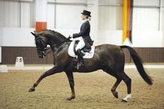 Amy Stovold riding MacBrian