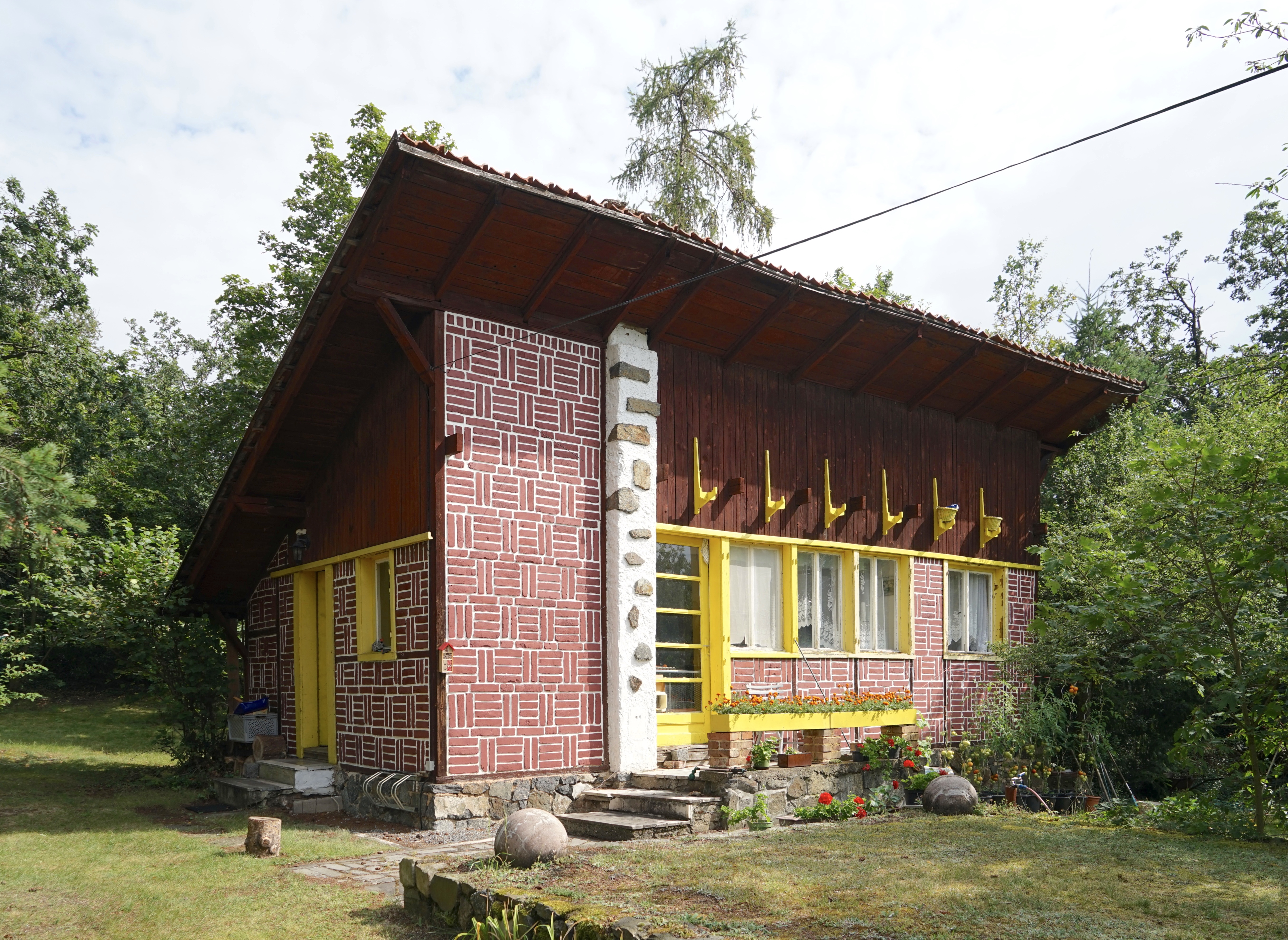 modernist cottages