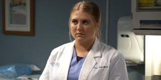 Jaicy Elliot as Dr. Taryn Helm Grey's Anatomy Season 16 Episode 2 ABC