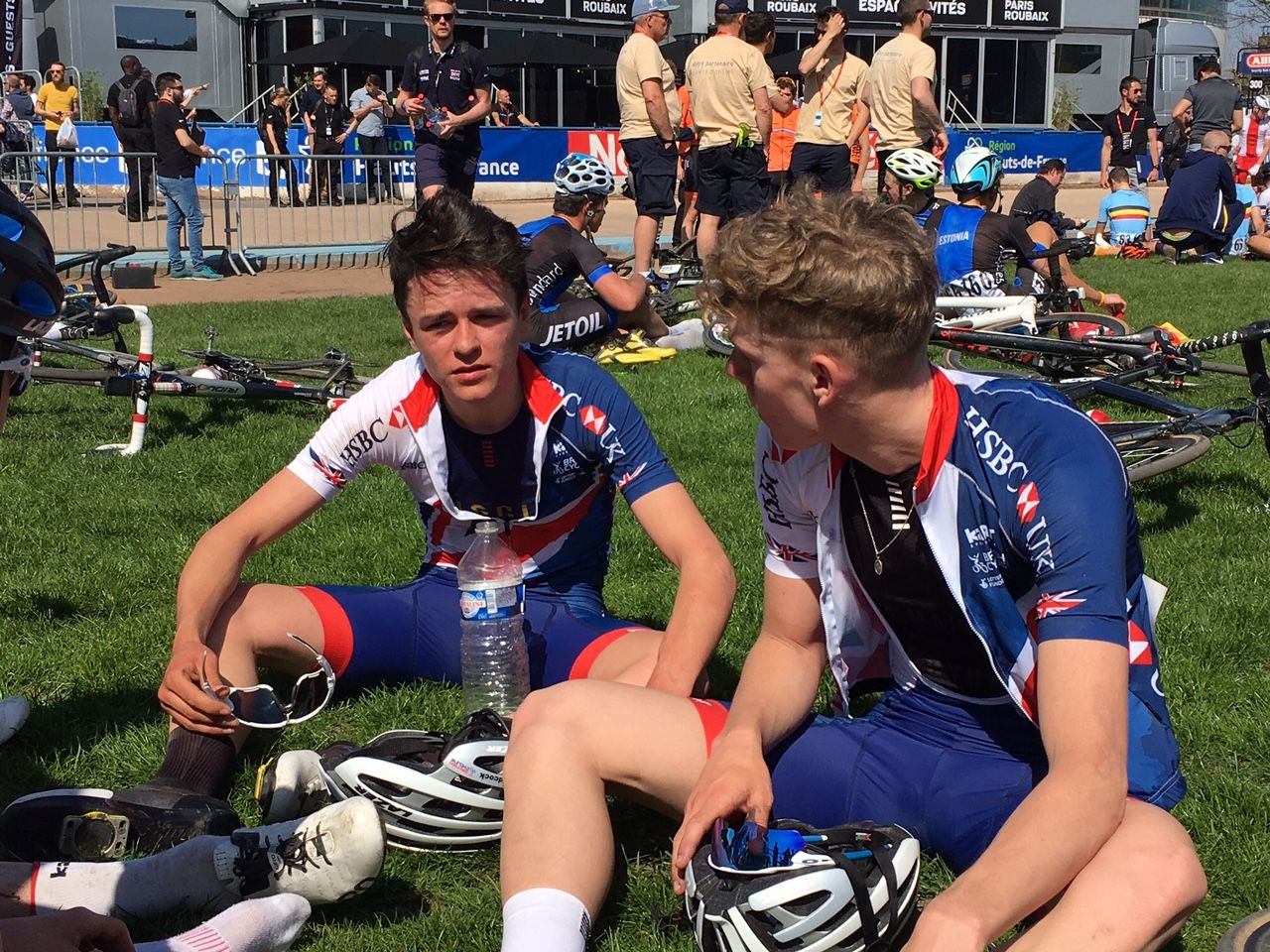 Great Britain won the Paris-Roubaix juniors race.