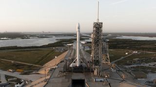 Image of spacex rocket on a launchpad