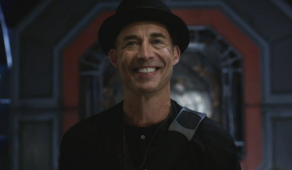 Tom Cavanagh HR Wells The Flash