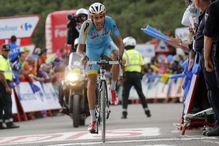Stage 18 - Vuelta a España: Aru wins stage 18
