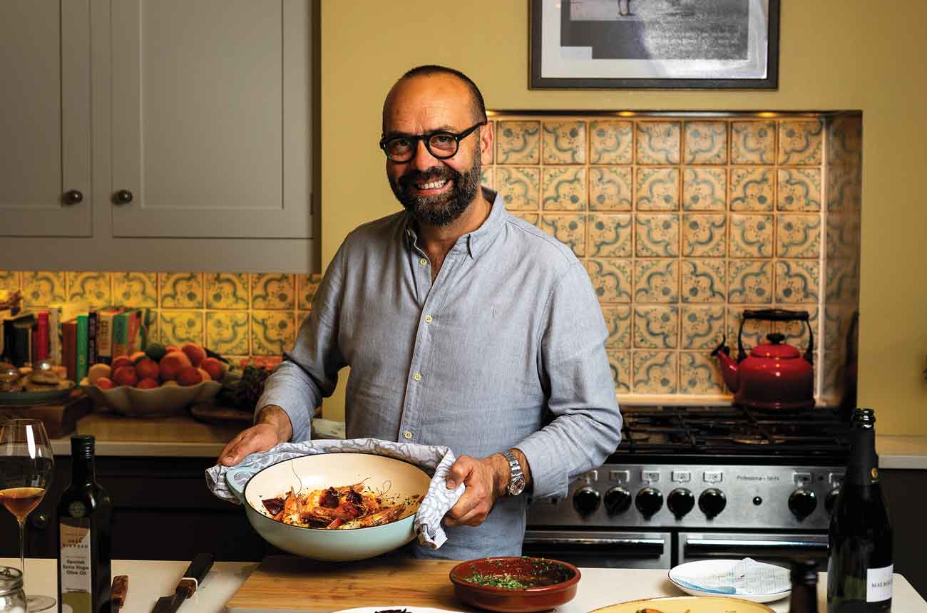 Jos&amp;eacute; Pizarro cooking