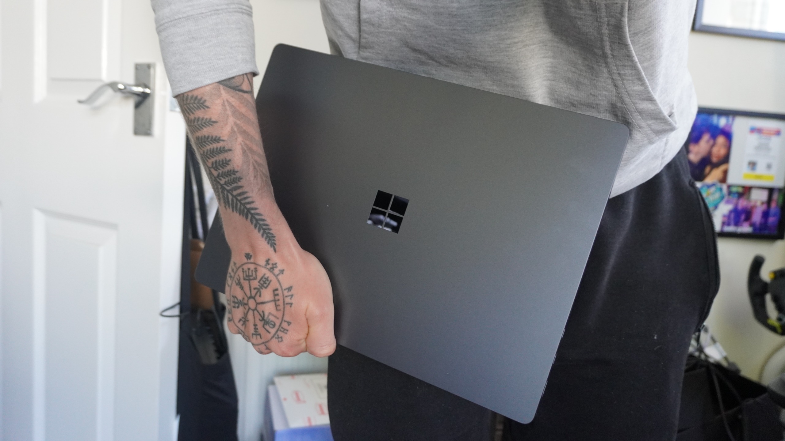 Microsoft Surface Laptop Ultra