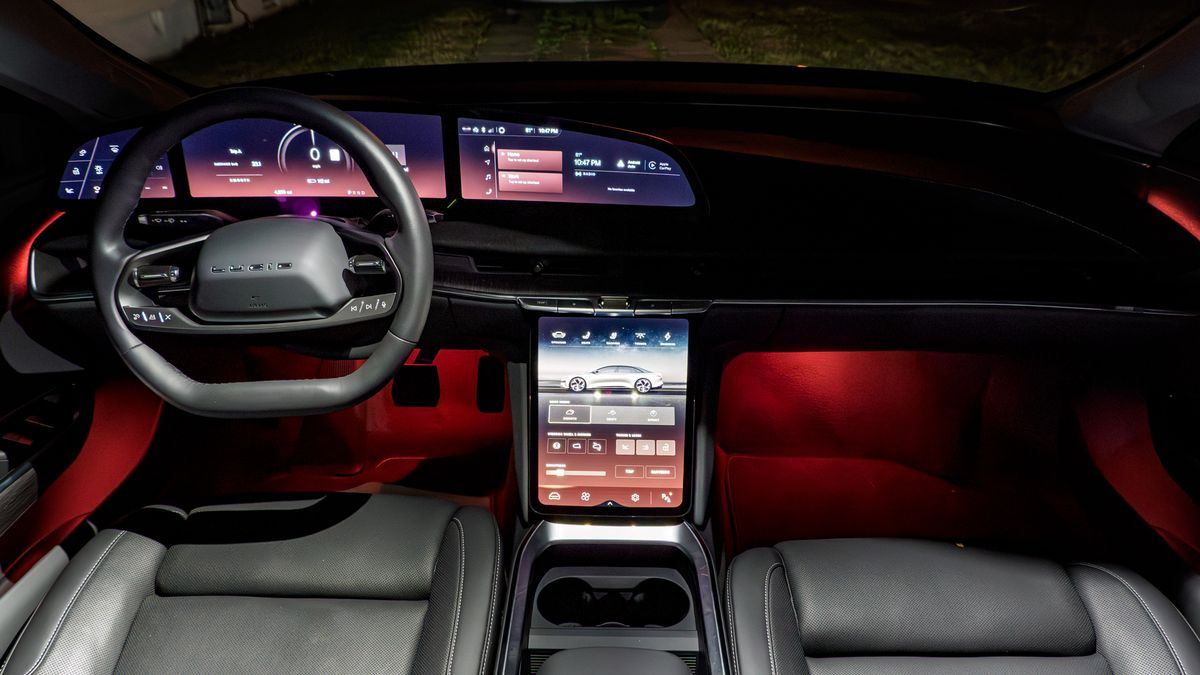 2026 Lucid Air Touring review.