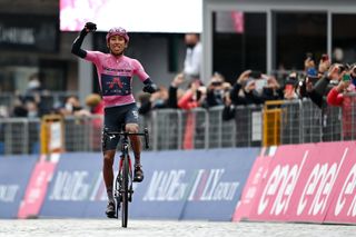 Egan Bernal wins stage 16 of the 2021 Giro d'Italia
