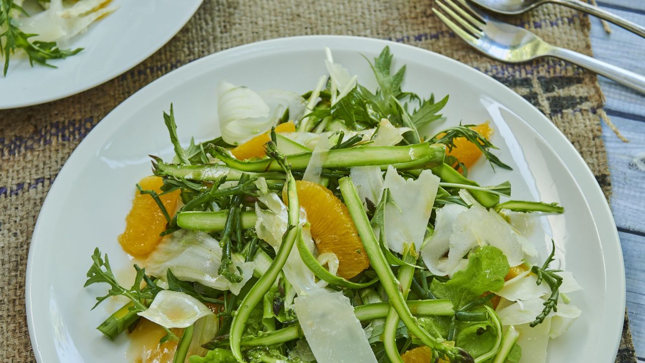 Easy samphire salad