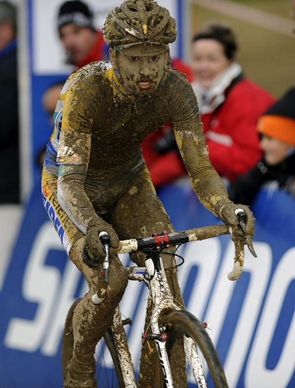 Kevin Pauwels (Telenet - Fidea Cycling Team) en route to a 5th place finish in Igorre.