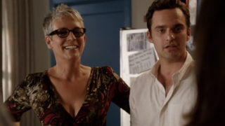 Jamie Lee Curtis and Jake Johnson in New girl