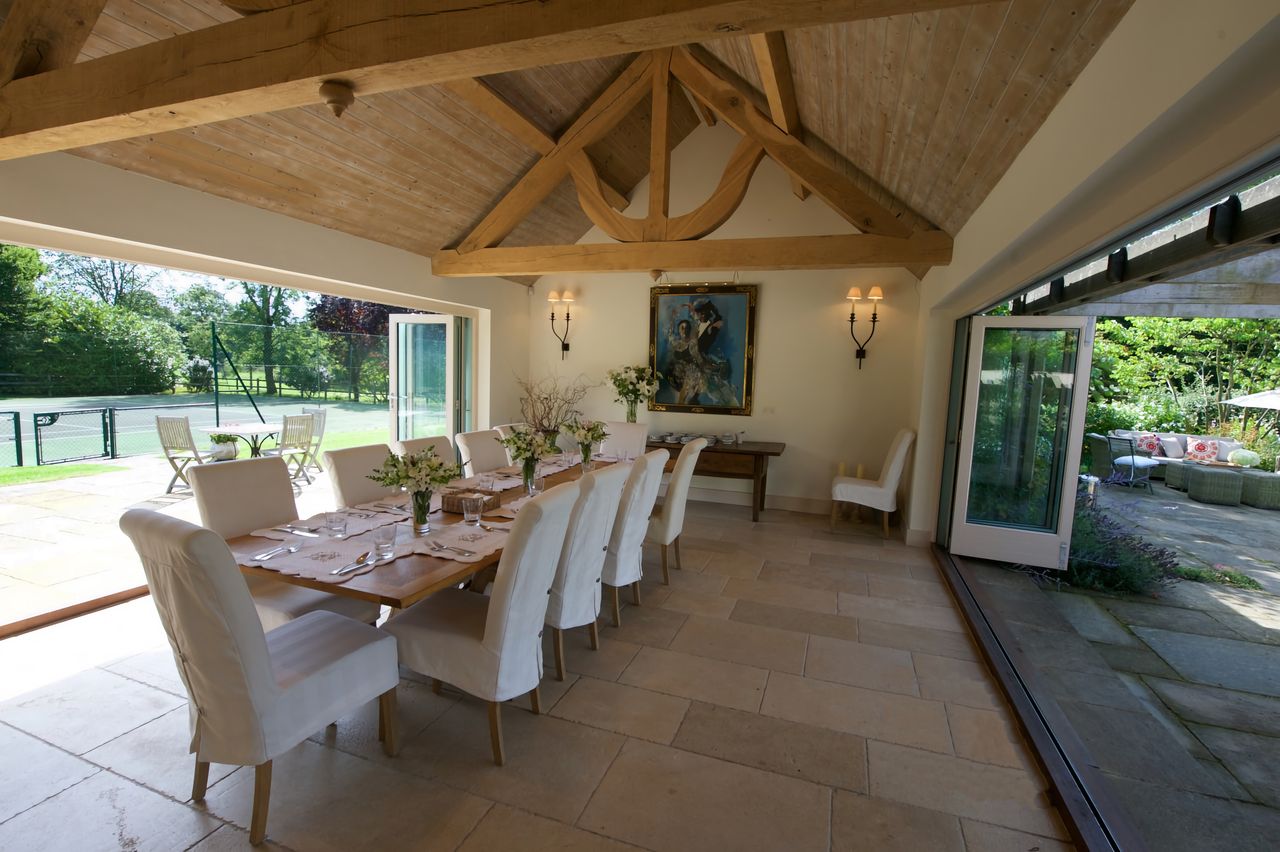 Johnstone Cave Associates