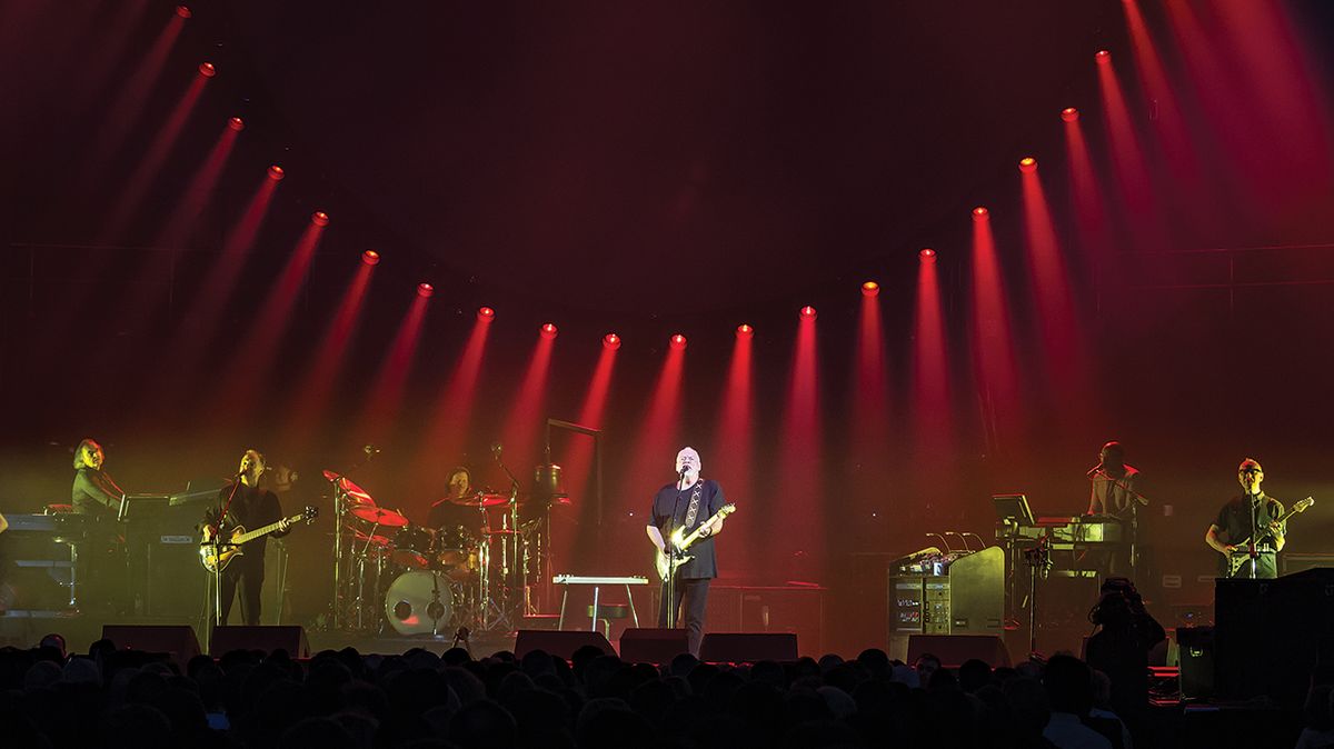 David Gilmour live at the Royal Albert Hall review Louder