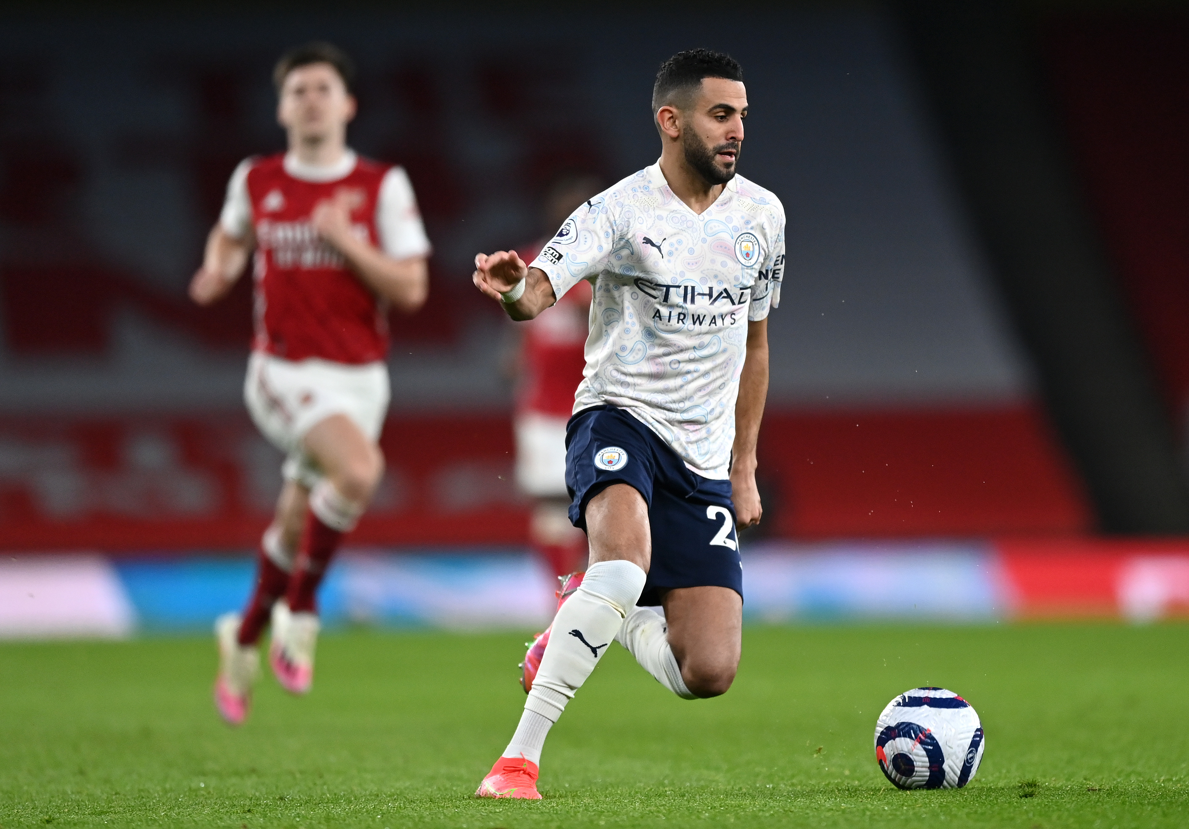 Riyad Mahrez in action for Manchester City against Arsenal on February 21st, 2021.