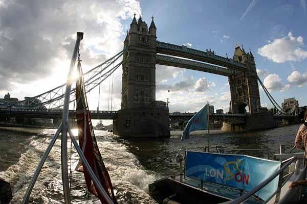 London had plenty of nice scenes to offer, like Tower Bridge