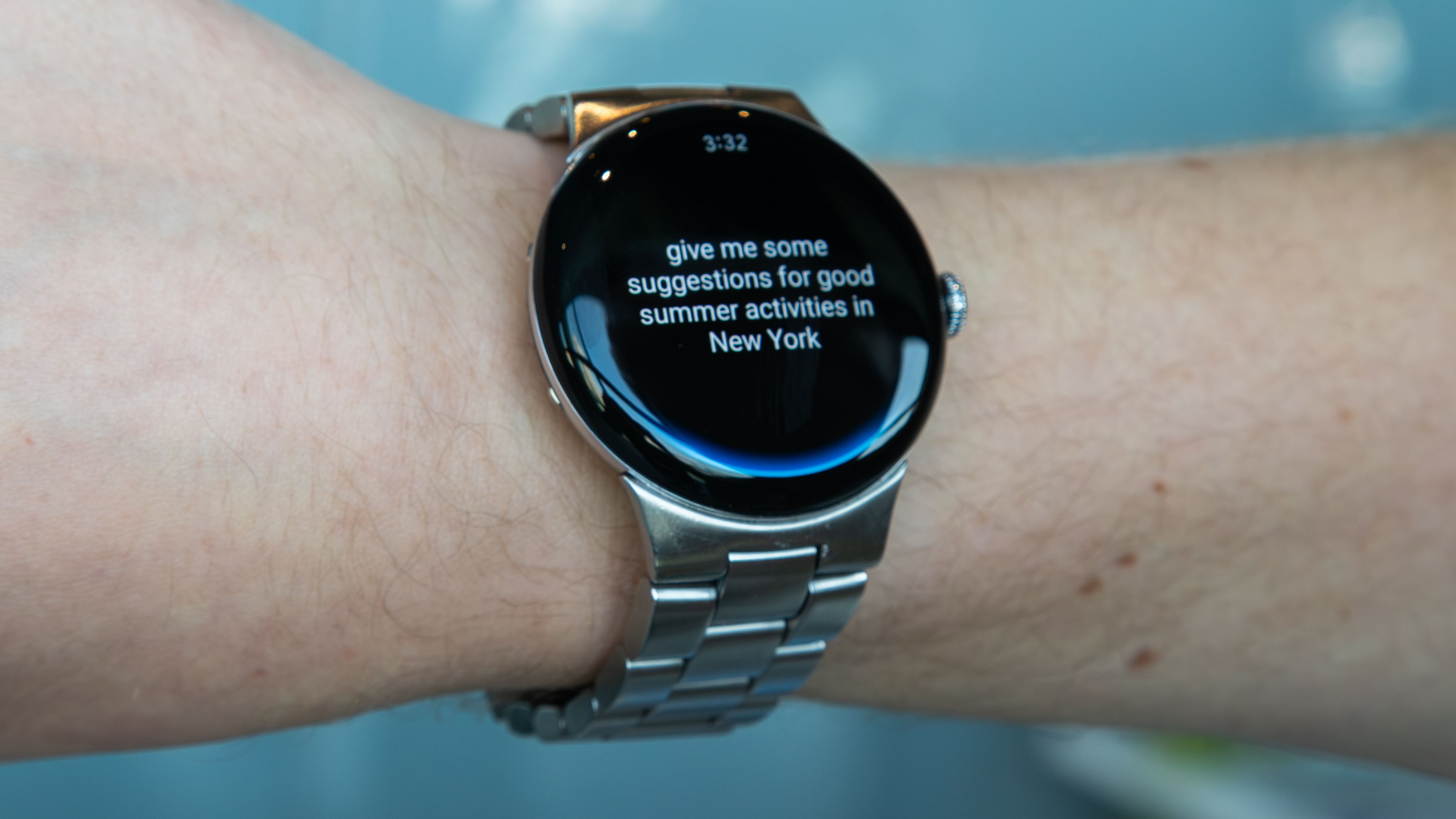 Gemini Raise to Talk on the Pixel Watch 4