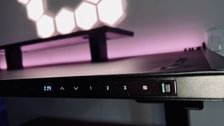 Secretlab Magnus Pro