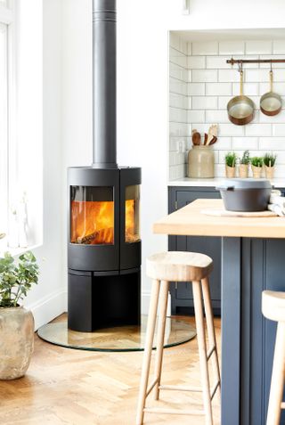 cylindrical woodburning stove from morsø