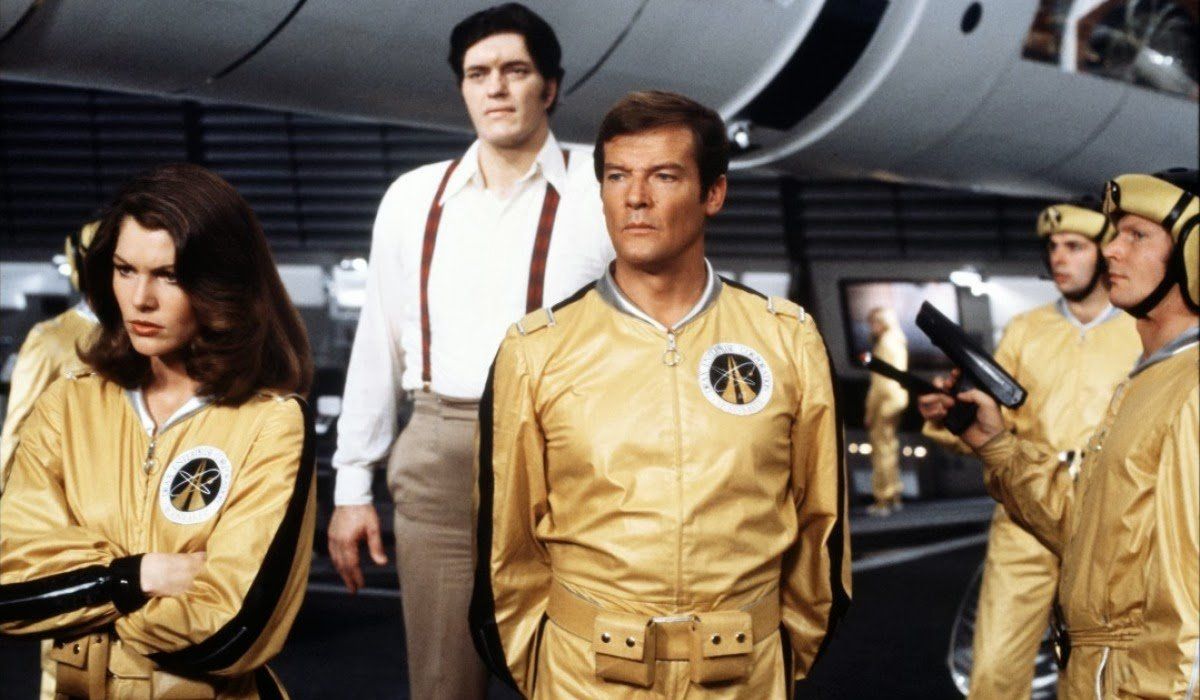 Roger Moore's James Bond Movies, Ranked | Cinemablend