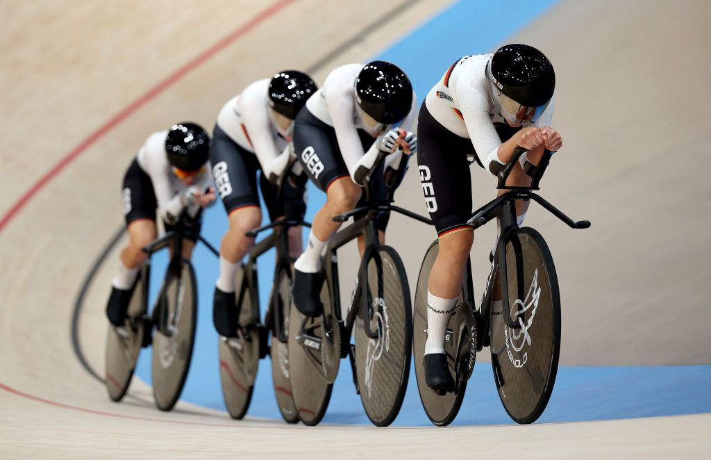 PARIS FRANCE AUGUST 06 Lisa Klein of Team Germany leads during the Womens Team Pursuit Qualifying on day eleven of the Olympic Games Paris 2024 at SaintQuentinenYvelines Velodrome on August 06 2024 in Paris France Photo by Jared C TiltonGetty Images