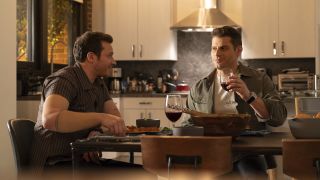 Buck and Tommy eating dinner in 9-1-1 Season 7 finale