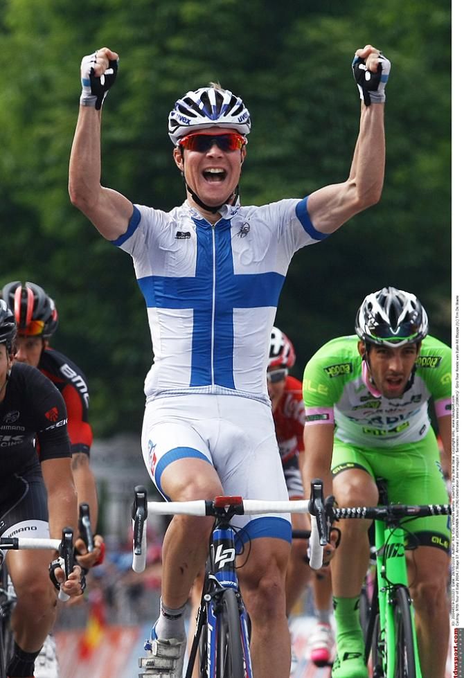 Jussi Veikkanen (FDJ) mistook himself for the stage winner