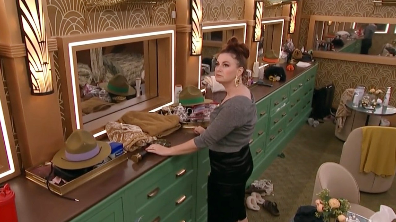 Rachel Reilly looking for clues on Big Brother 27.