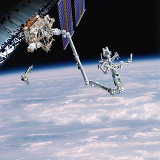 Remote Access: Canadarm 2 Gets a Hand From Ground Control