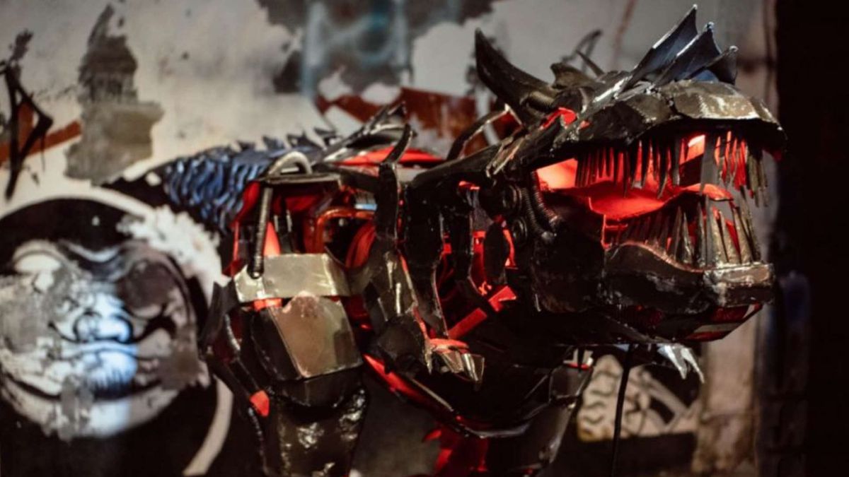 Dino Grimlock mod process by Ed Mod Craft
