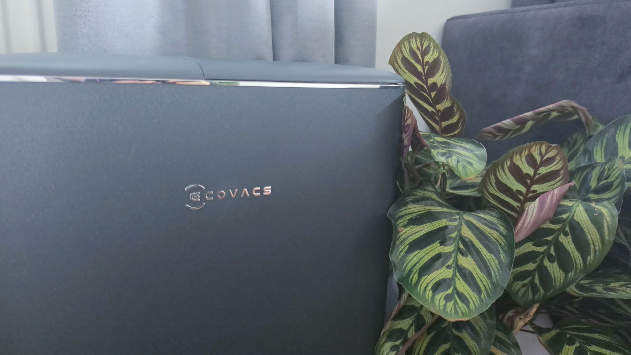 Ecovacs Deebot T90 Pro Omni