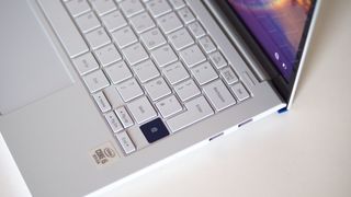 Samsung Galaxy Book Ion - keyboard angled