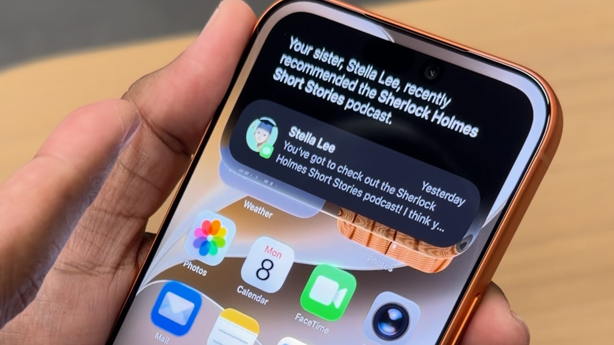 Siri AI personal context on iPhone
