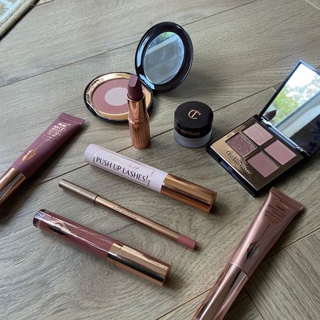Charlotte Tilbury Pillow Talk - a flat lay of Charlotte Tilbury pillow talk products