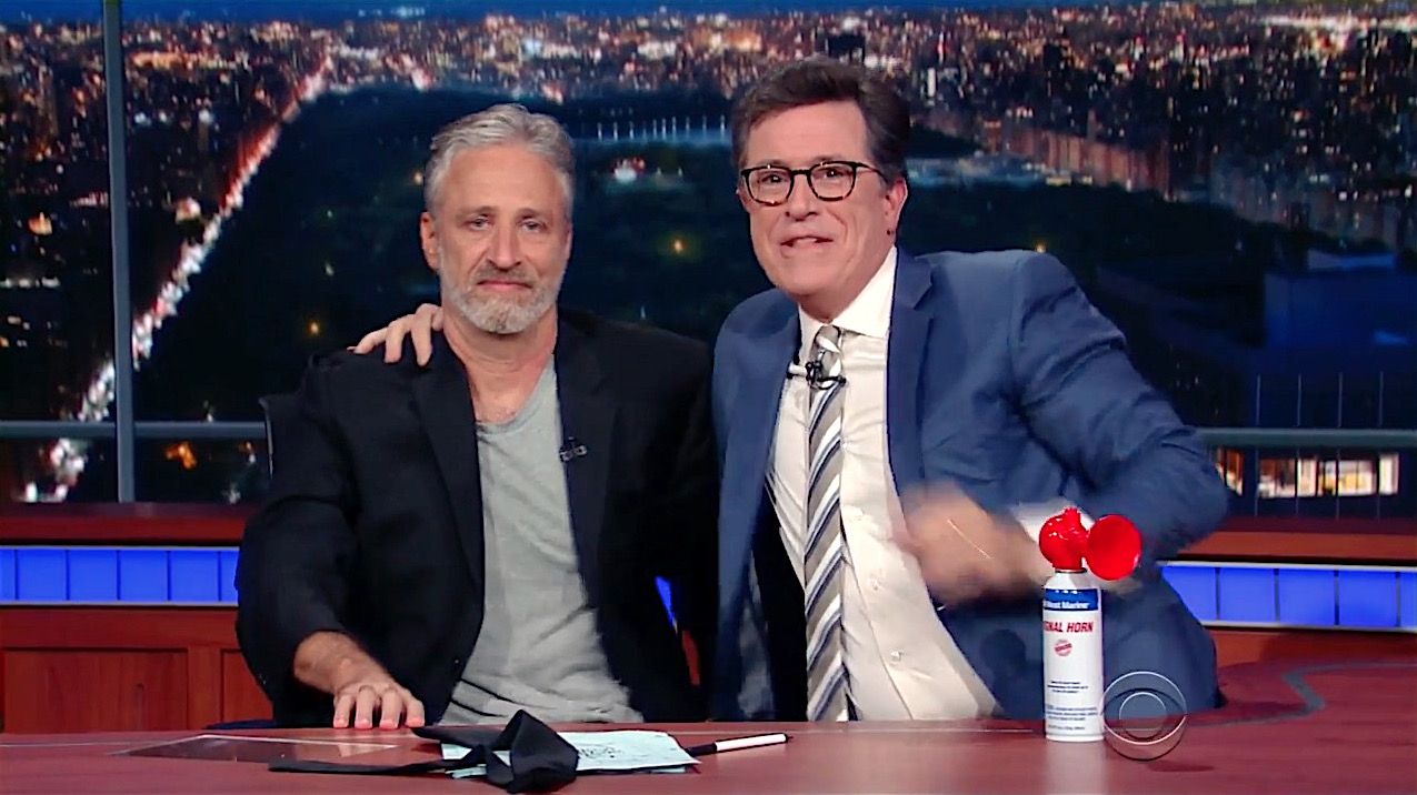 Jon Stewart takes over Colbert&amp;#039;s Late Show, savages GOP convention