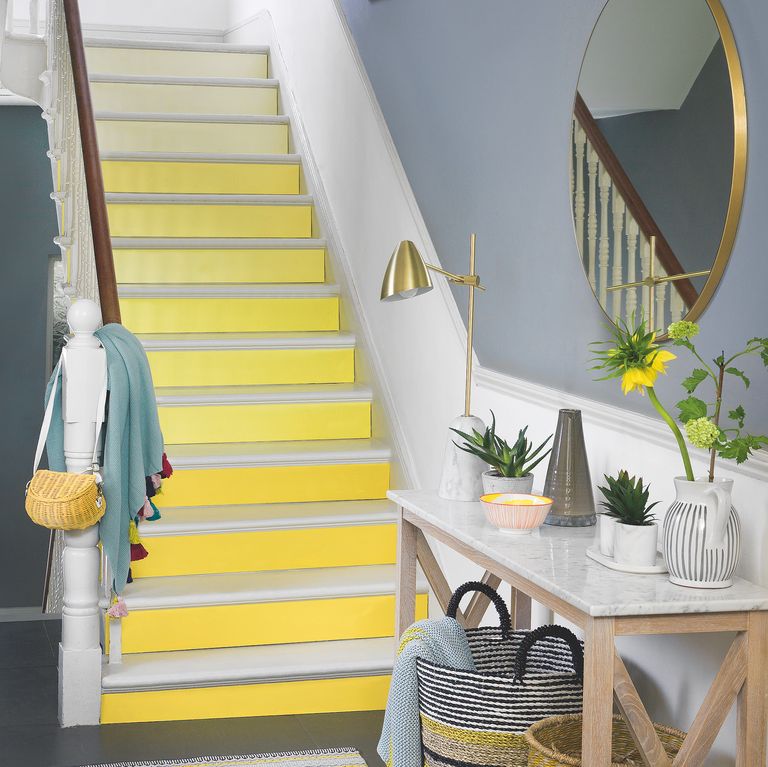 Stair decorating ideas - make your stairs look anything but ordinary ...