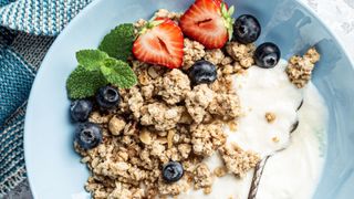 Porridge and yogurt with granola