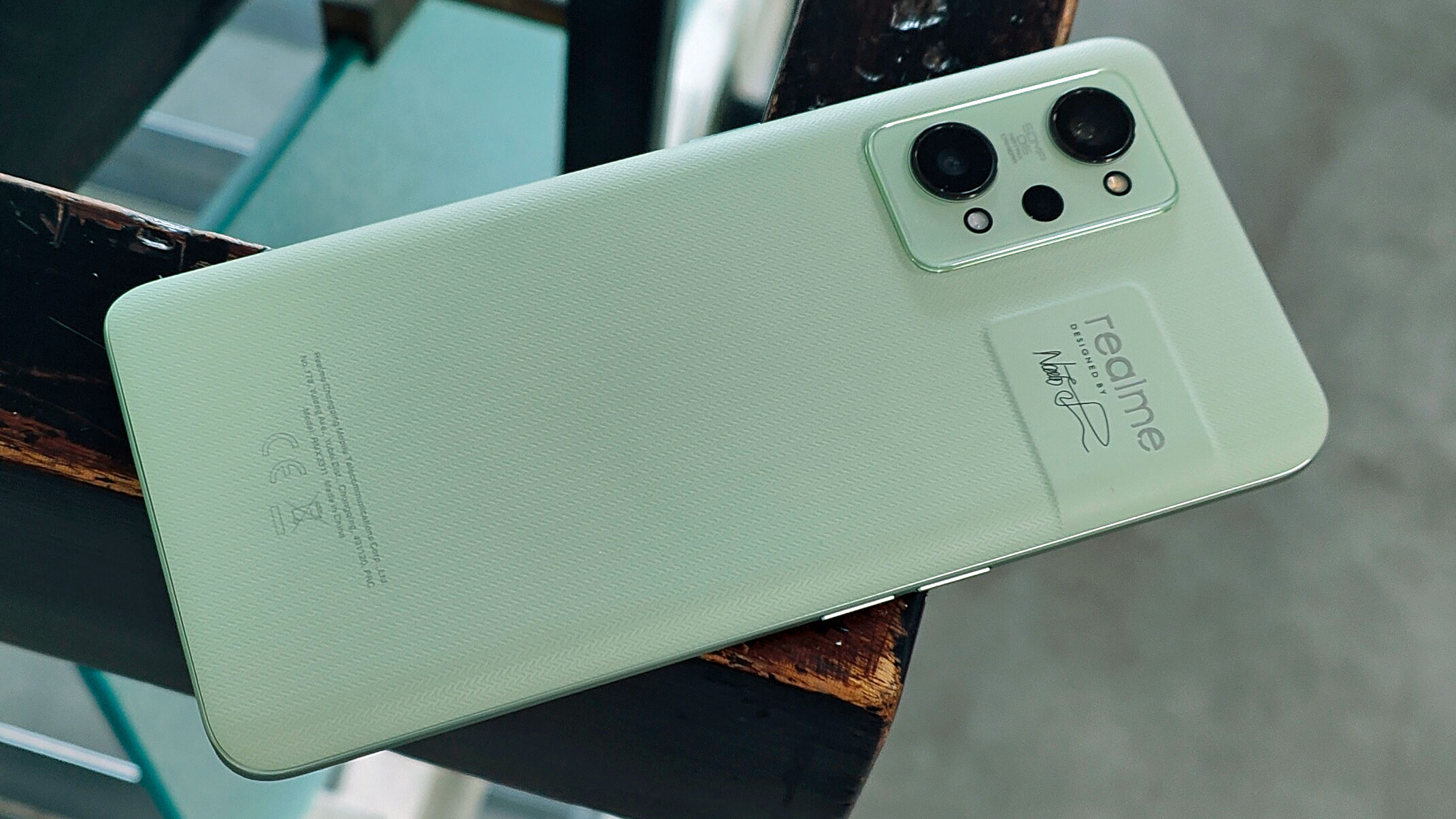 Realme GT 2