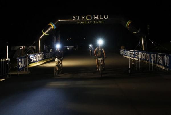 Finishing a night lap on the Stromlo 24 Hour course